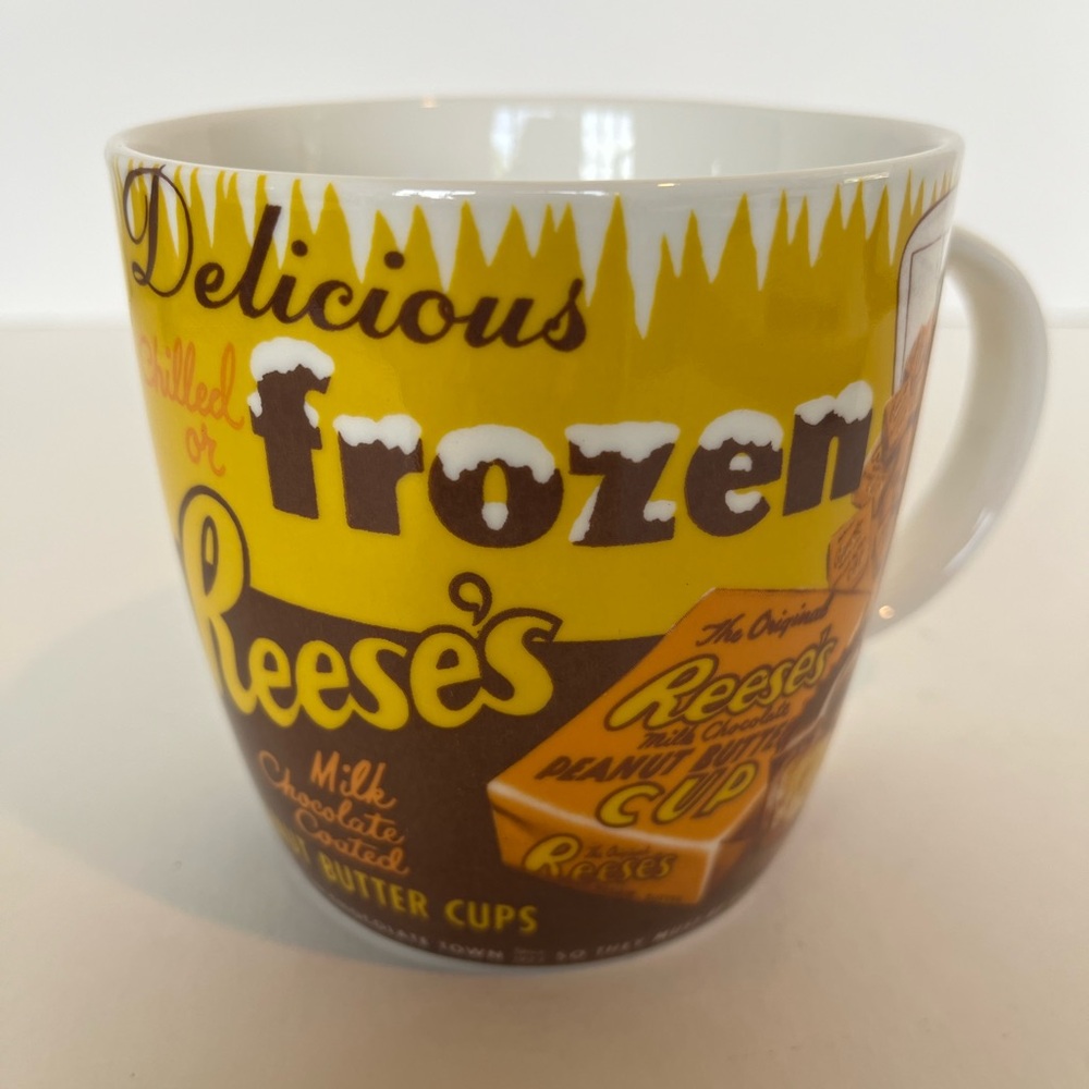 Vintage Hershey's Reese's Peanut Butter Cups Mug